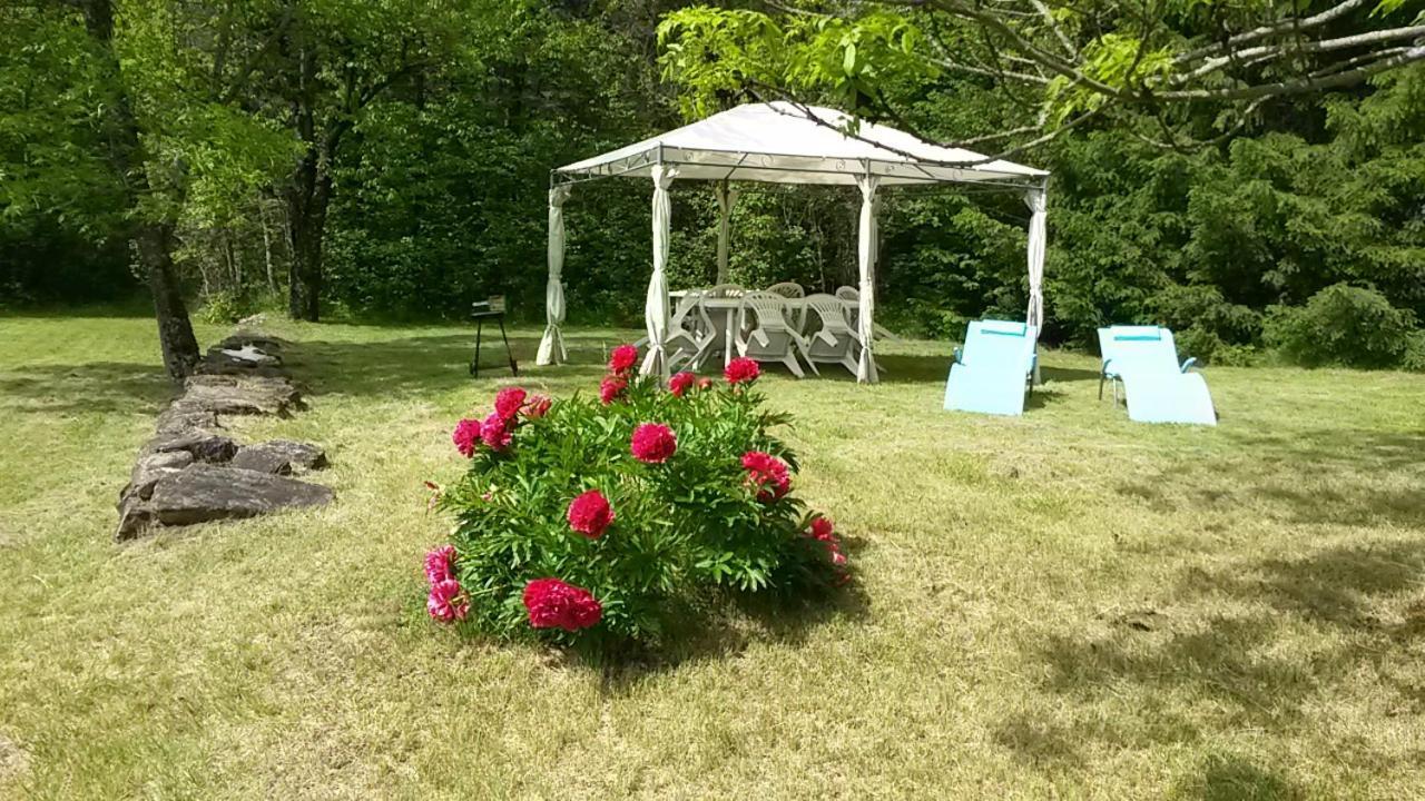 Domaine De Lara Bed & Breakfast Барселонет Екстериор снимка