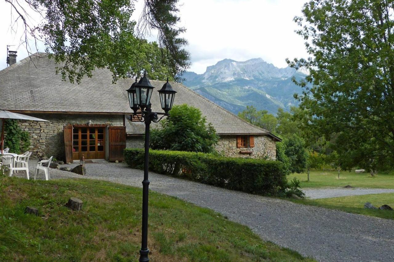 Domaine De Lara Bed & Breakfast Барселонет Екстериор снимка