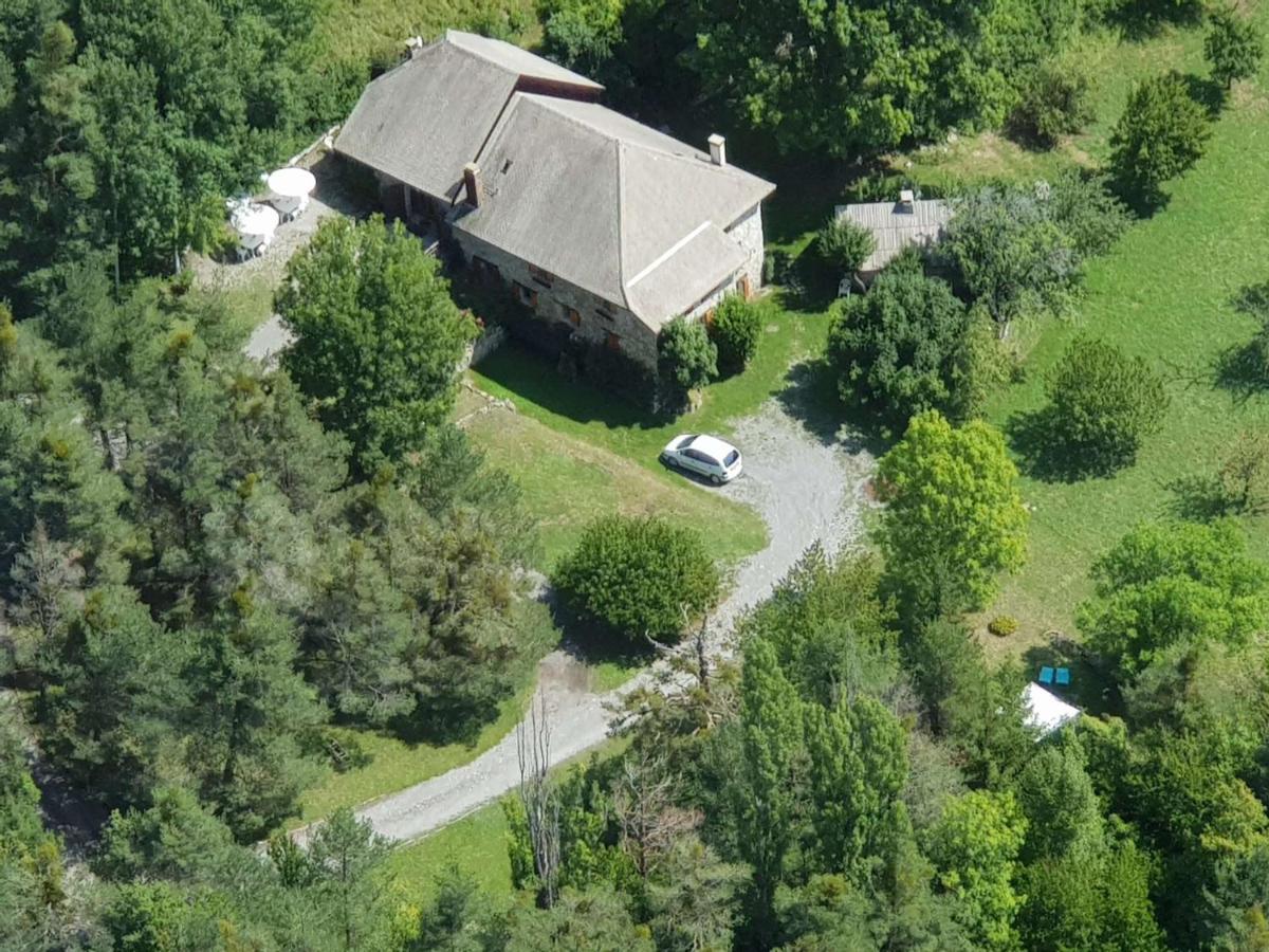 Domaine De Lara Bed & Breakfast Барселонет Екстериор снимка
