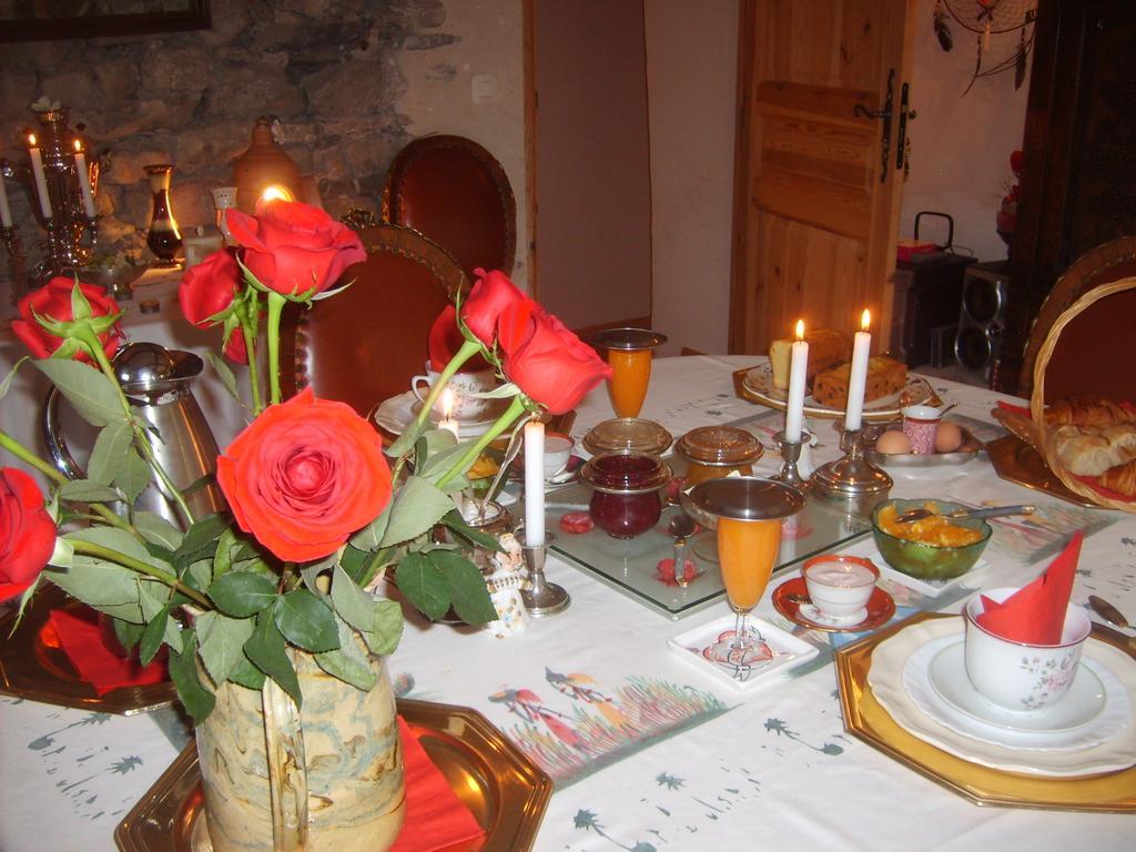 Domaine De Lara Bed & Breakfast Барселонет Екстериор снимка