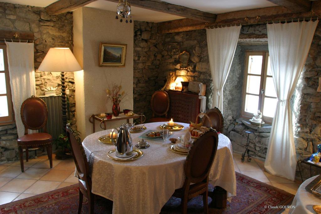 Domaine De Lara Bed & Breakfast Барселонет Екстериор снимка