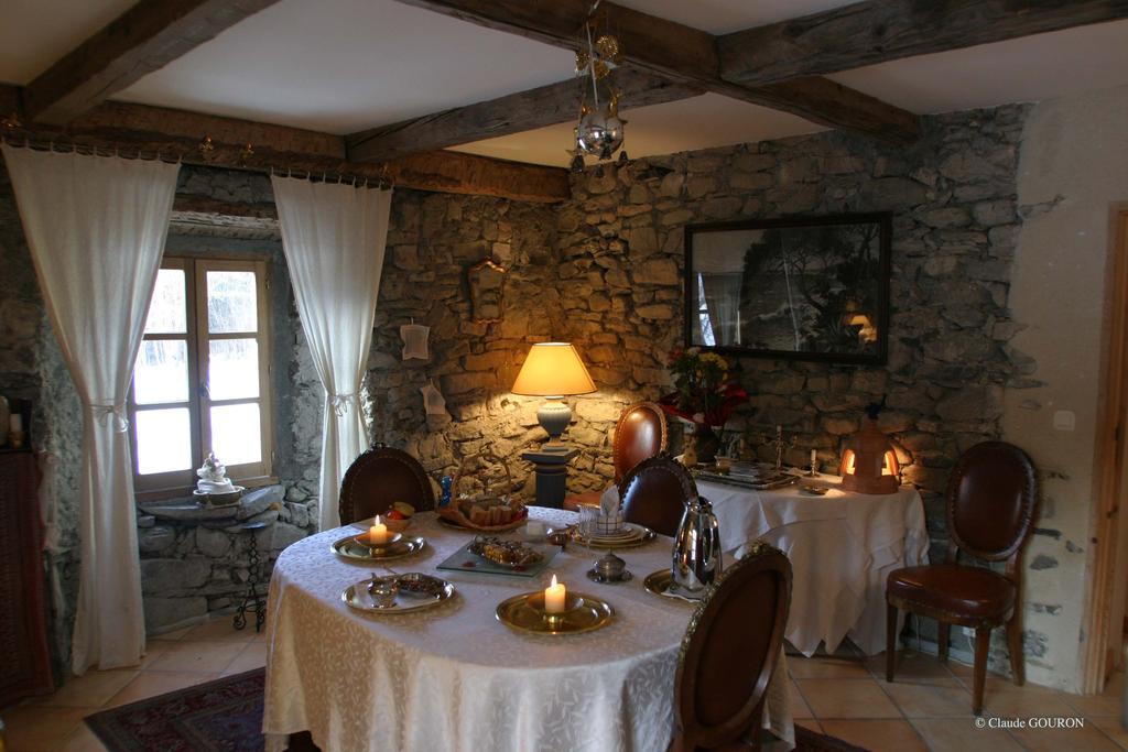 Domaine De Lara Bed & Breakfast Барселонет Екстериор снимка